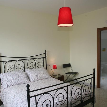 B&B La Collina Degli Ulivi Civitella Del Tronto Bagian luar foto