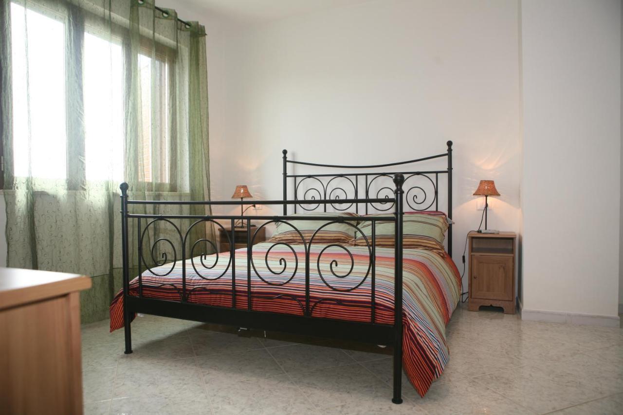 B&B La Collina Degli Ulivi Civitella Del Tronto Ruang foto